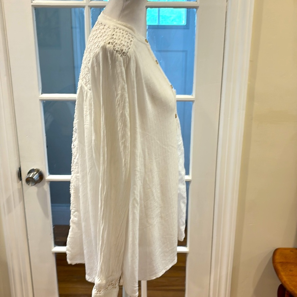 Free People ‘The Best’ Oversized Lace Back Button Down Shirt. Size M - Picture 3 of 9